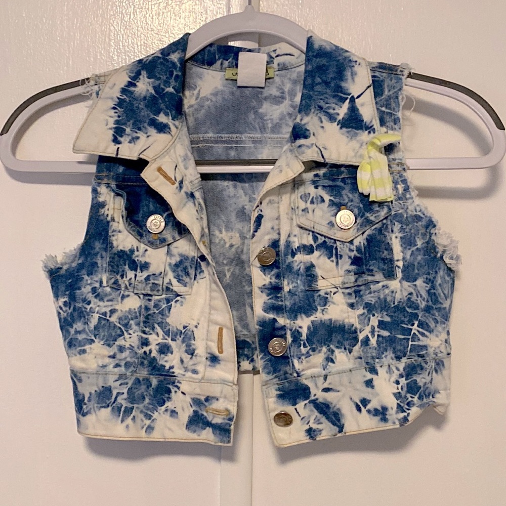 Little Mass denim vest with pink sequin bow on back